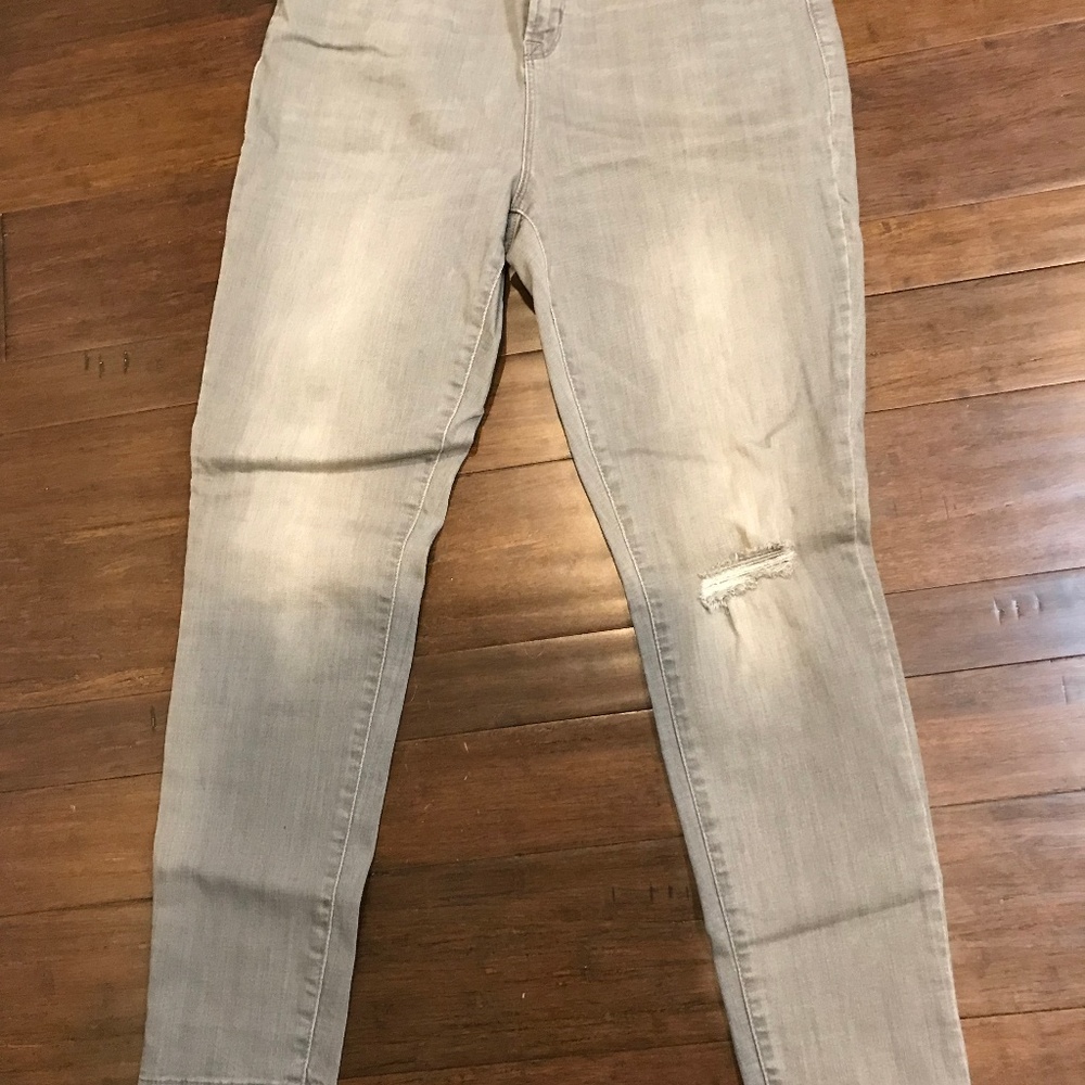 NWT Old Navy Rockstar jeans 14 T Tall